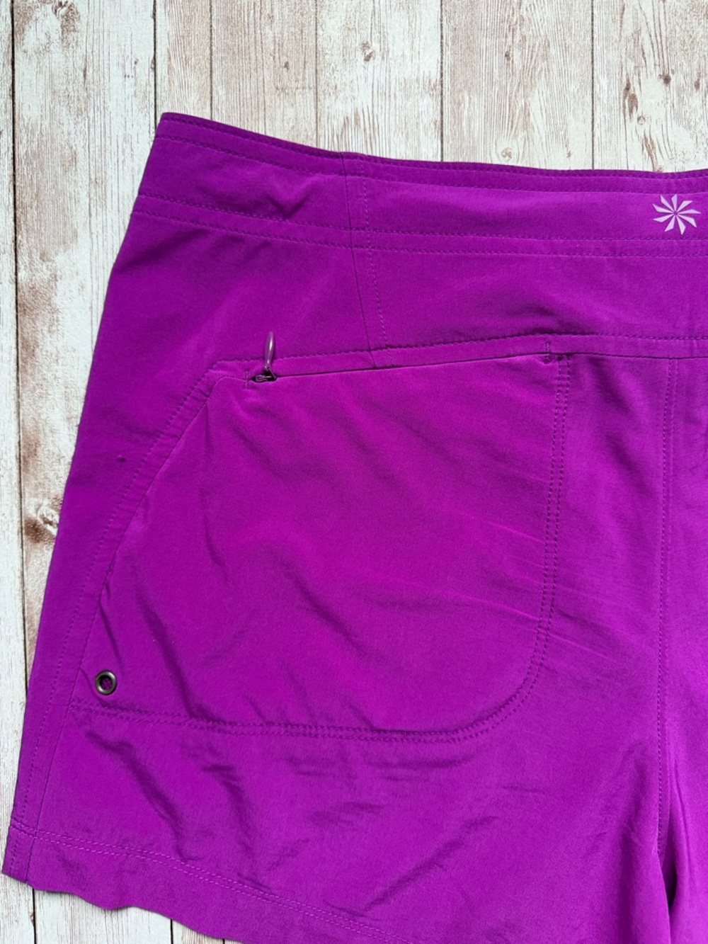 Athleta Costa Shorts sz 6 Purple Fuchsia Lightweight Outdoor Swim Athletic - Picture 8 of 13